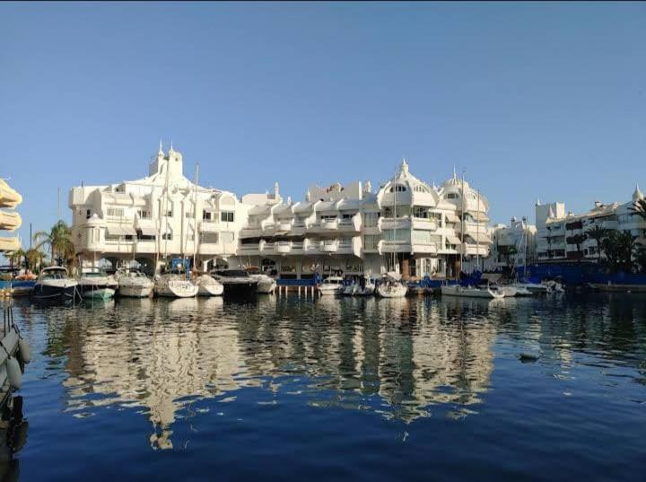 Brisa Marina 2 Lägenhet Benalmádena Exteriör bild